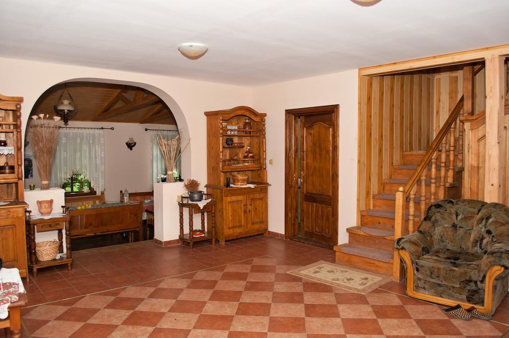 Casa Lidia Hotel Lepsa Exterior photo